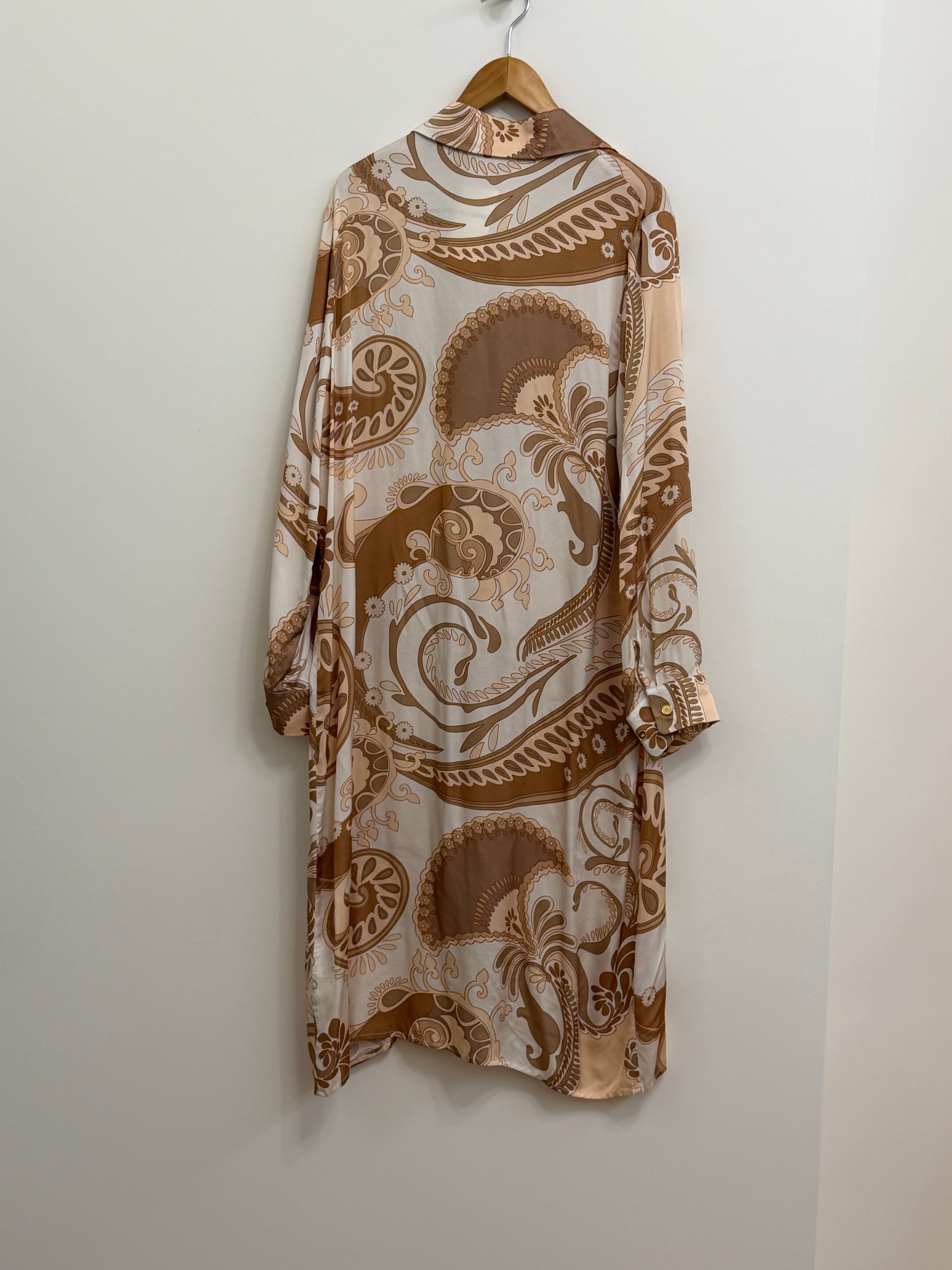 Robe Marteen